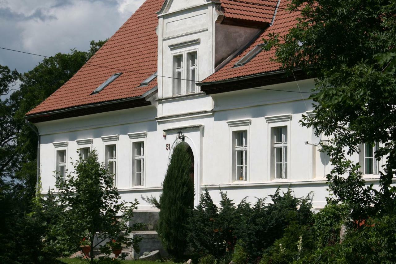 Miodowy Dwor Villa Rusinowo  Ngoại thất bức ảnh
